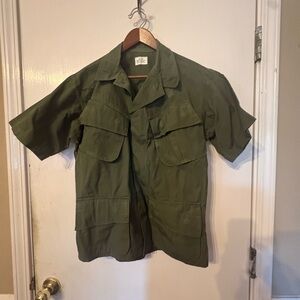 Vintage 1960s  Vietnam Jungle Jacket Size Small